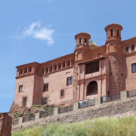 Hospederia Palacio Papa Luna Illueca المظهر الخارجي الصورة